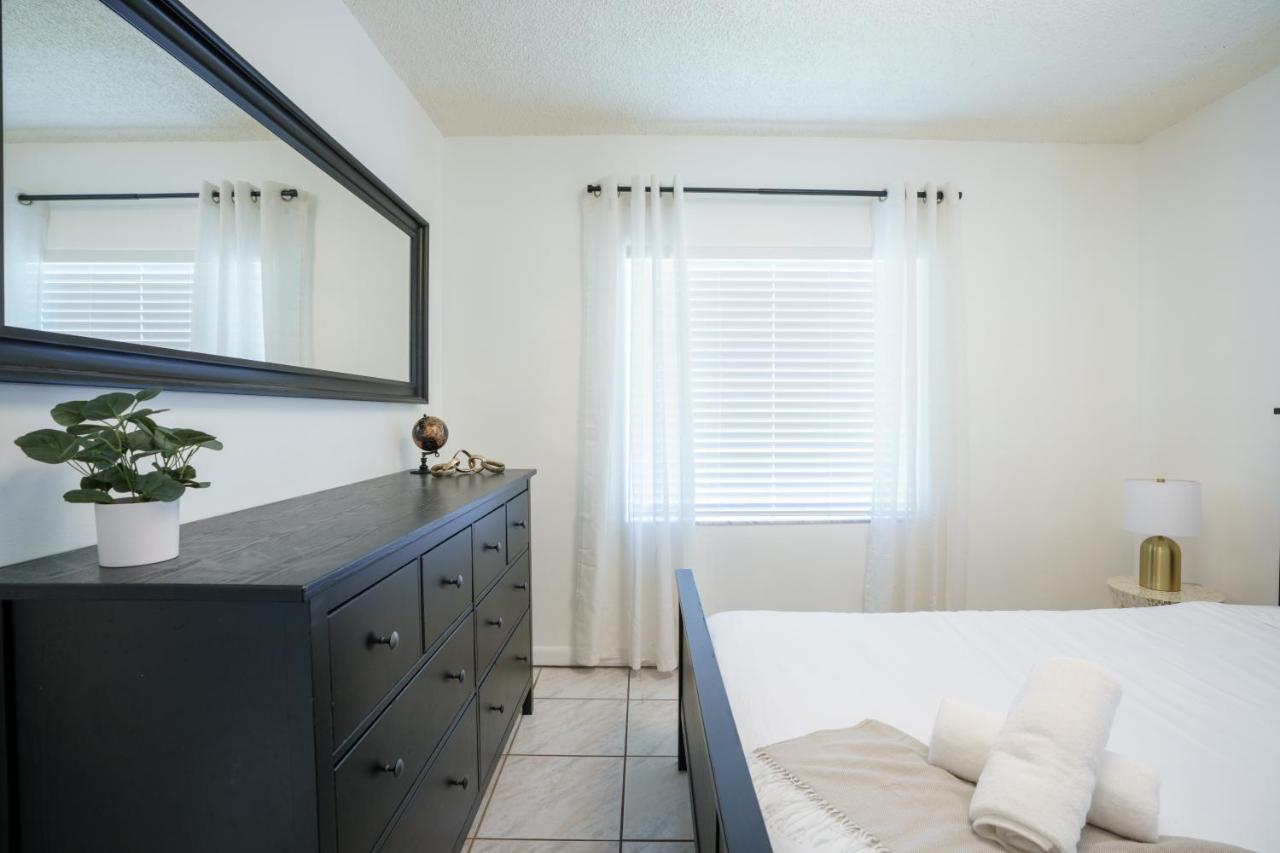 Modern 2 Bedroom In The Heart Of Wynwood Art District Miami Luaran gambar