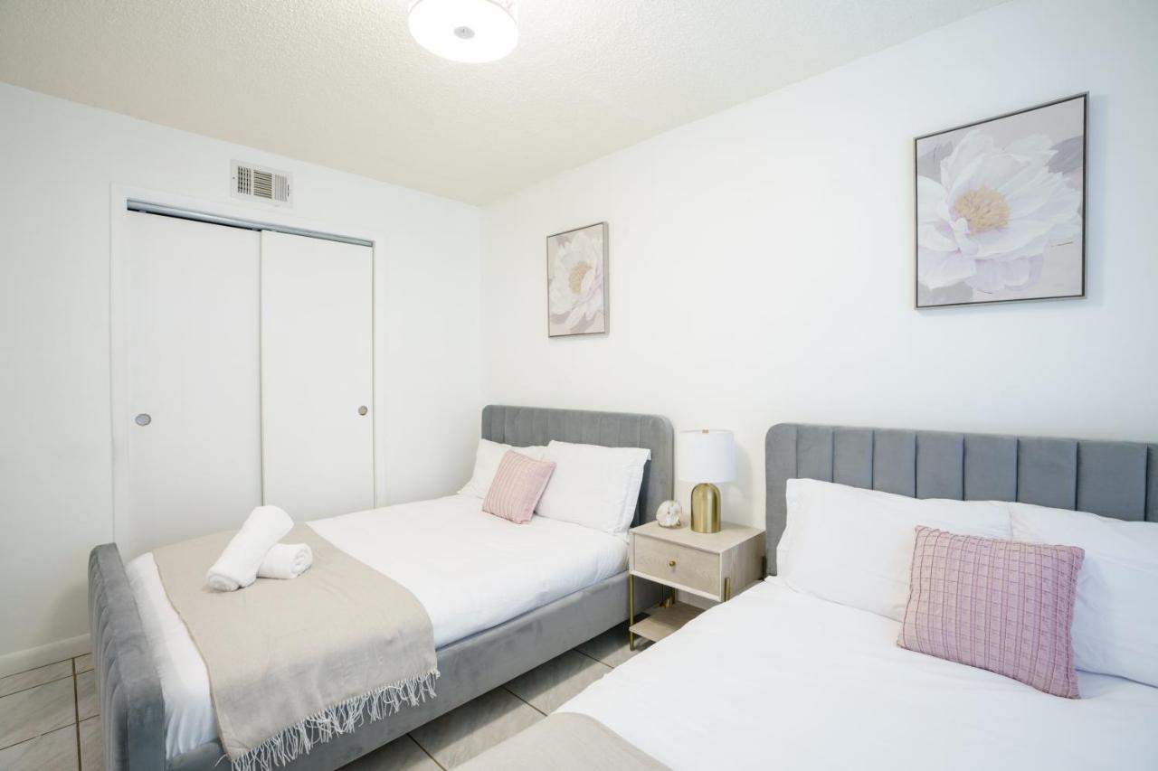 Modern 2 Bedroom In The Heart Of Wynwood Art District Miami Luaran gambar
